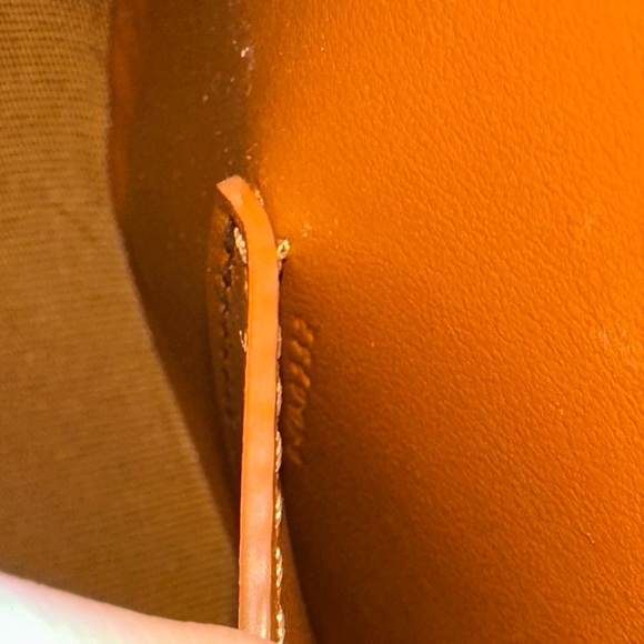 CELINE CLUTCH ON STRAP TABOU IN TRIOMPHE - Picture 15 of 16